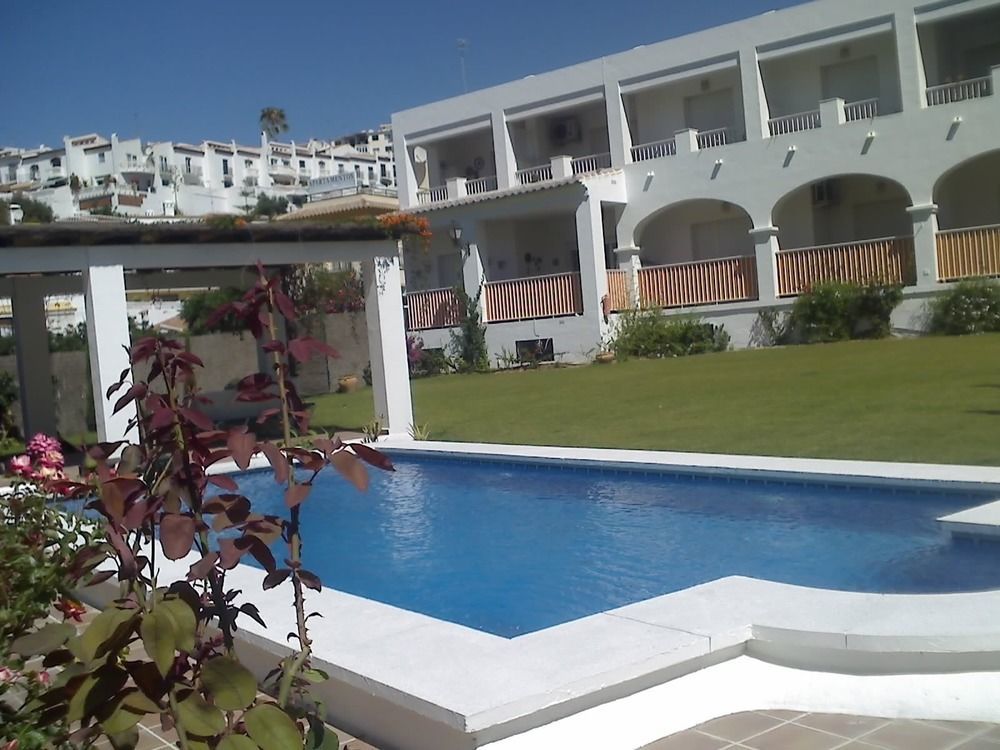 At Almoraide Rooms Suites (Adults Only) نيرخا المظهر الخارجي الصورة